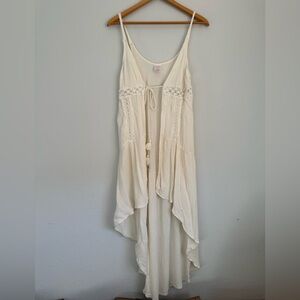 Xhilaration Cream Textured Tank Cover Top